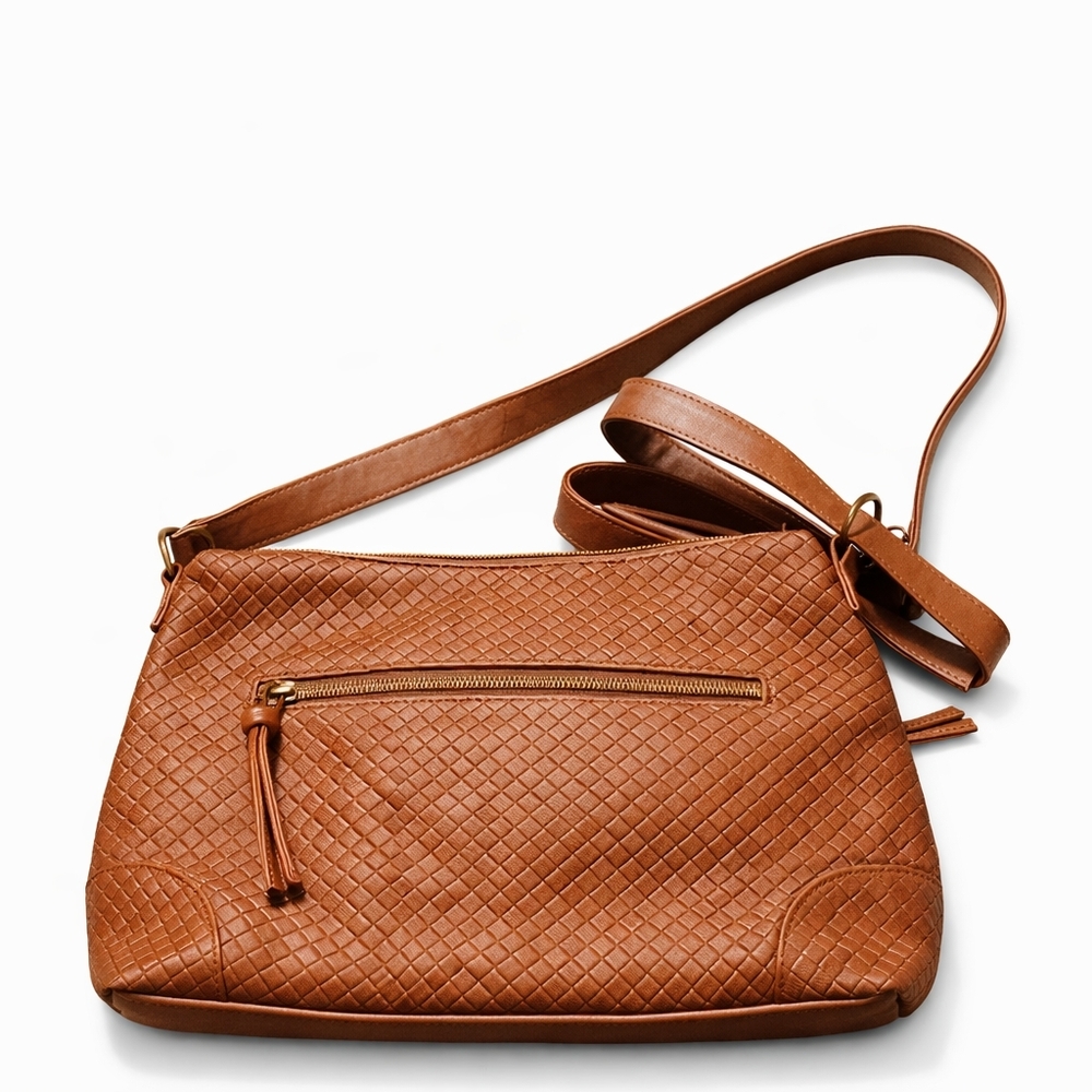 Stone Mountain NWOT Genuine Leather Crossbody Bag• Brown • Tasseled Zipper - Picture 2 of 5
